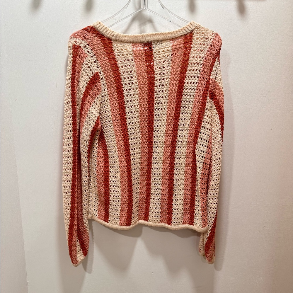 Lulu’s sweater - Picture 2 of 3